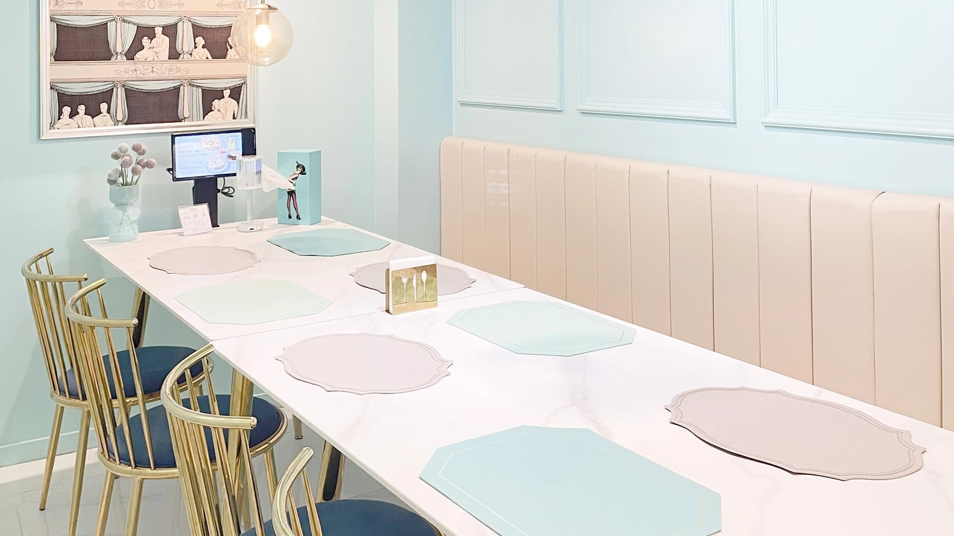 dining interior image 4